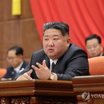 <b>김정은</b> "美가 적대시 정책 철회하면 좋게 못 지낼 이유 없어"