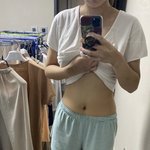 [이것좀봐줘] 배 <b>군살</b> 없는거지?