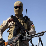 명의 쿠르드(Kurdish) 전사들이 이란에서 <b>지상</b> 공격을 시작한다