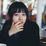 [댓글부탁해] 우리 반에 진짜 예쁜애 전학옴