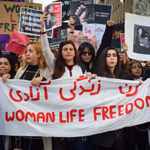 [유다이즘] <특별기고>이란 <b>여성</b>의 용기를 잊어서는 안 됩니다.