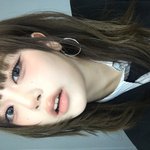 이쁜 판녀들아 이거 <b>블러셔</b>랑 립 뭐일지 궁예좀