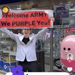 <b>명동</b>의 약국 꾸민 거 봐