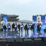 [댓글부탁해] 광화문 <b>무대</b> 레전드는 얘네임