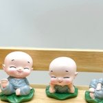 이게 더닮았어