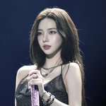 [추천선플만] <b>카리나</b> 27살이자 여자 서강준