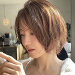 누군지 못 알아볼 뻔했던 단발 <b>레전드</b> 여신