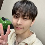 용준형, 전속계약 해지 통보 "신뢰<b>관계</b> 파탄..독립할 것" [전문]