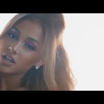 평안하시고요 <b>님들</b> 아리아나처럼 포니테일하 면 많이 불편하긔? 아물로난...