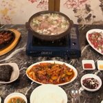 끊임없이 <b>서로</b> 긁고 긁히는 정호영과 샘킴