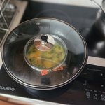 후라이팬에 유리<b>그릇</b>넣고 가스불에 데워도 괜찮나