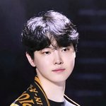 <b>이</b>사람 잘생김?