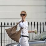 못생긴 <b>루저들</b> 따위에