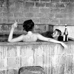 좋은사람끼리 어울리면 하루는 금방 <b>가지</b>