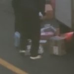 [어케생각해] [방탈죄송]남편을 위해 준비한 간식을 택배기사님이...