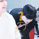 남자 중에 가슴 가리고 인사하는 놈들