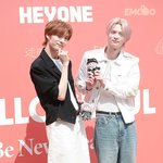 [드루와]오늘자 신유 비율 왜이래???