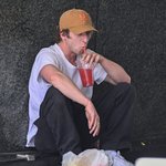 아 잠만 노래 한곡 할겨