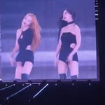 카리나랑 윈터 옷 개이상함;;