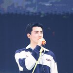 콘서트 엔딩 멘트하다가 울었다고?