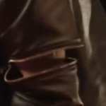 정국이 윈터랑 커플 <b>타투</b> 숨기고 다니는 거 실화냐 [사진]