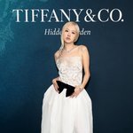 야 로제 코디 진짜 작정한 거임? 이 정도면 먹이 주는 수준 아님...