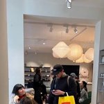 뉴진스 활동 언제<b>시작</b>할꺼같음?