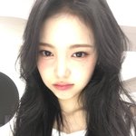 요즘 아이돌 사이에서 유행하는 셀카찍는 법