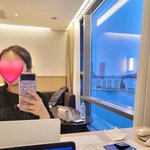 히히