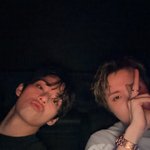 [군대] 태형이 호비 <b>오렌지</b>색 람보르기니 목격담 뜸