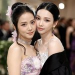 멧갈라 누가 더 예쁜 거같아?