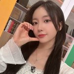 솔직히 유빈은 오마이걸 중에서 <b>외모</b> 순위가 꼴찌!!!