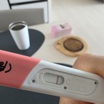 [꼭조언<b>부탁</b>] 임신인가요? ㅠ 테스트기봐주실분