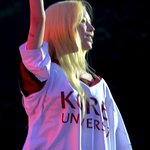 윈터 타투 아직 그대로<b>인가</b>봄