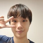 <b>나</b> 차은우 닮았냐?