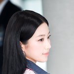 샤넬쇼 카즈하 원희 진짜 정반대임ㅋㅋㅋ