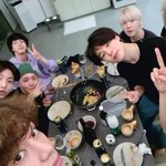 방탄 알엠 진 슈가 제이홉 지민 뷔 <b>정국</b> 방탄소년단