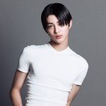 코르<b>티스</b> 건호 WKOREA 화보 떴당