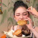 태어나서본사람중음식이랑귀여움제일잘맞음