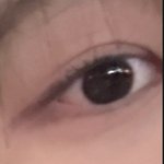 <b>나</b> 눈화장 잘하지않냐