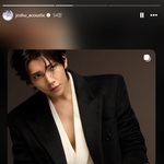 조슈아 스토리 보는데