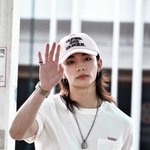 <b>스키즈</b> 현진 공항 흰티 청바지 청순하지 않아?