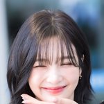 <b>청순</b> 여신의 정석 여돌의 싱그러운 출근길
