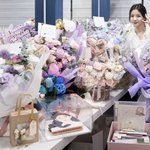 <b>연예인들</b> 사랑 많이받는거 새삼 부럽다