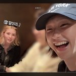 한소희 금발 귀하다..