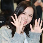 지수 디올 <b>캠페인</b> 촬영하러 런던 간다네