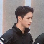 군행사에서 비주얼로 <b>난리</b> 난 전 아이돌 멤버