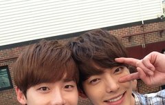 [가슴 설렘 이종석 커플 셀카]