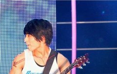 기타치는남자 멋있지