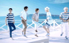 ㅇ ㅏ 보구싶당..